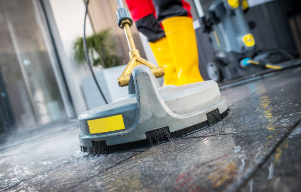 Why Choose Our Certified Pressure Washing Experts for Your Project Needs in Lindenhurst, NY?